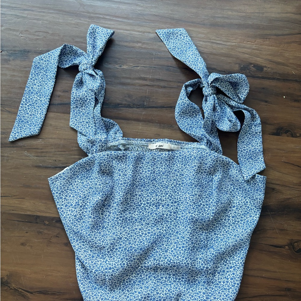 Blue Floral Sleeveless Francesca’s Top with Bow Straps